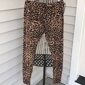 Cheetah/Leopard Print legging